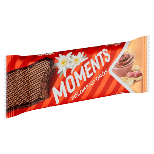 Moments kakaós bevonómasszába mártott, földimogyorós krémmel töltött ostyaszelet 45 g